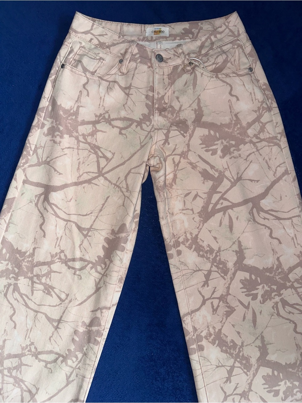 Cali 1850 Pink Tree Branch Camo High Rise Wide Leg Jeans Y2K Streetwear 3/26 NWT - Picture 3 of 10